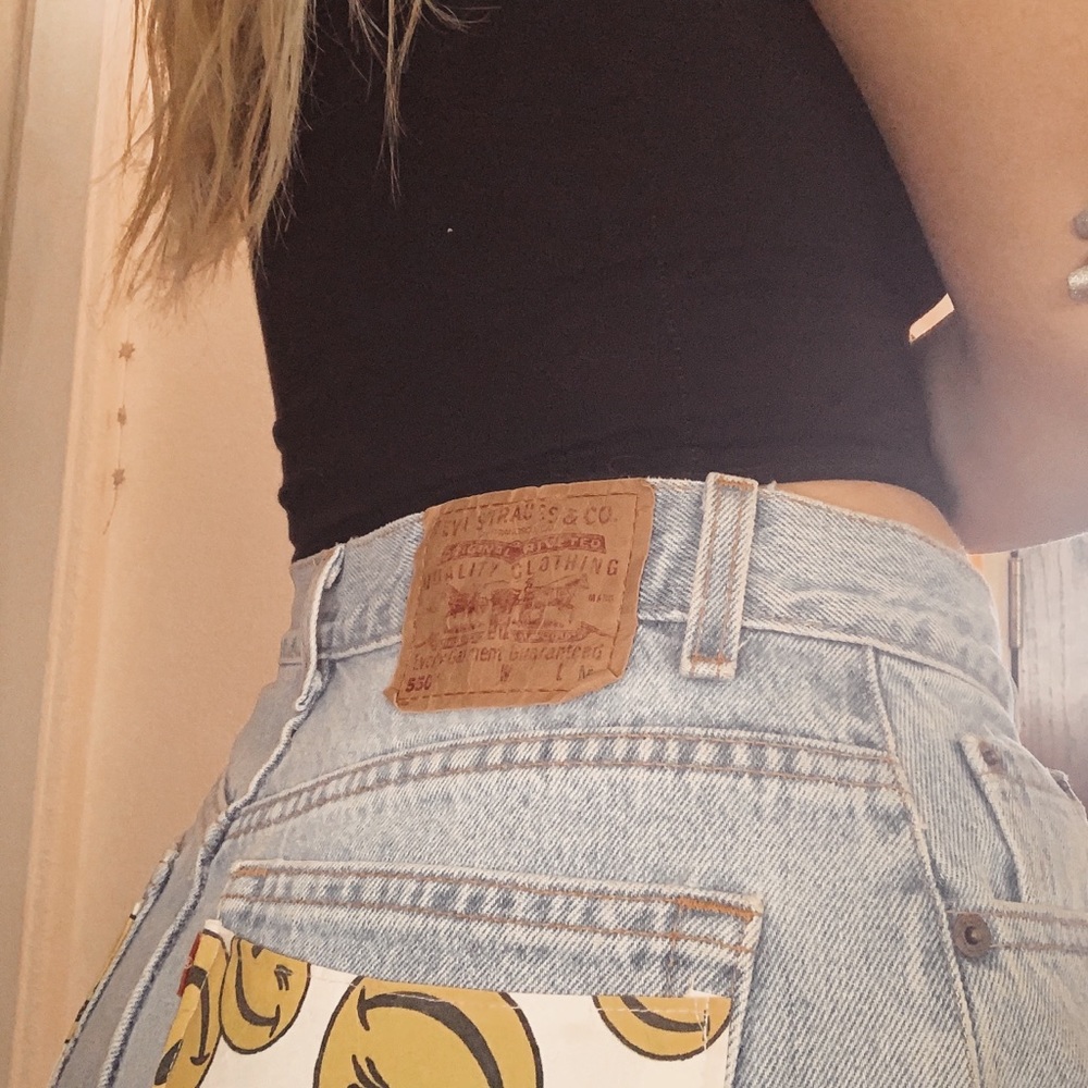 levi’s high waisted vintage shorts - Picture 3 of 5